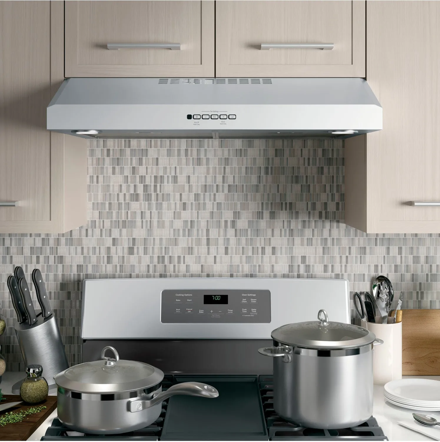 GE Stainless Steel 30" 310 CFM Under-the-Cabinet Range Hood - JVX5300SJSSC