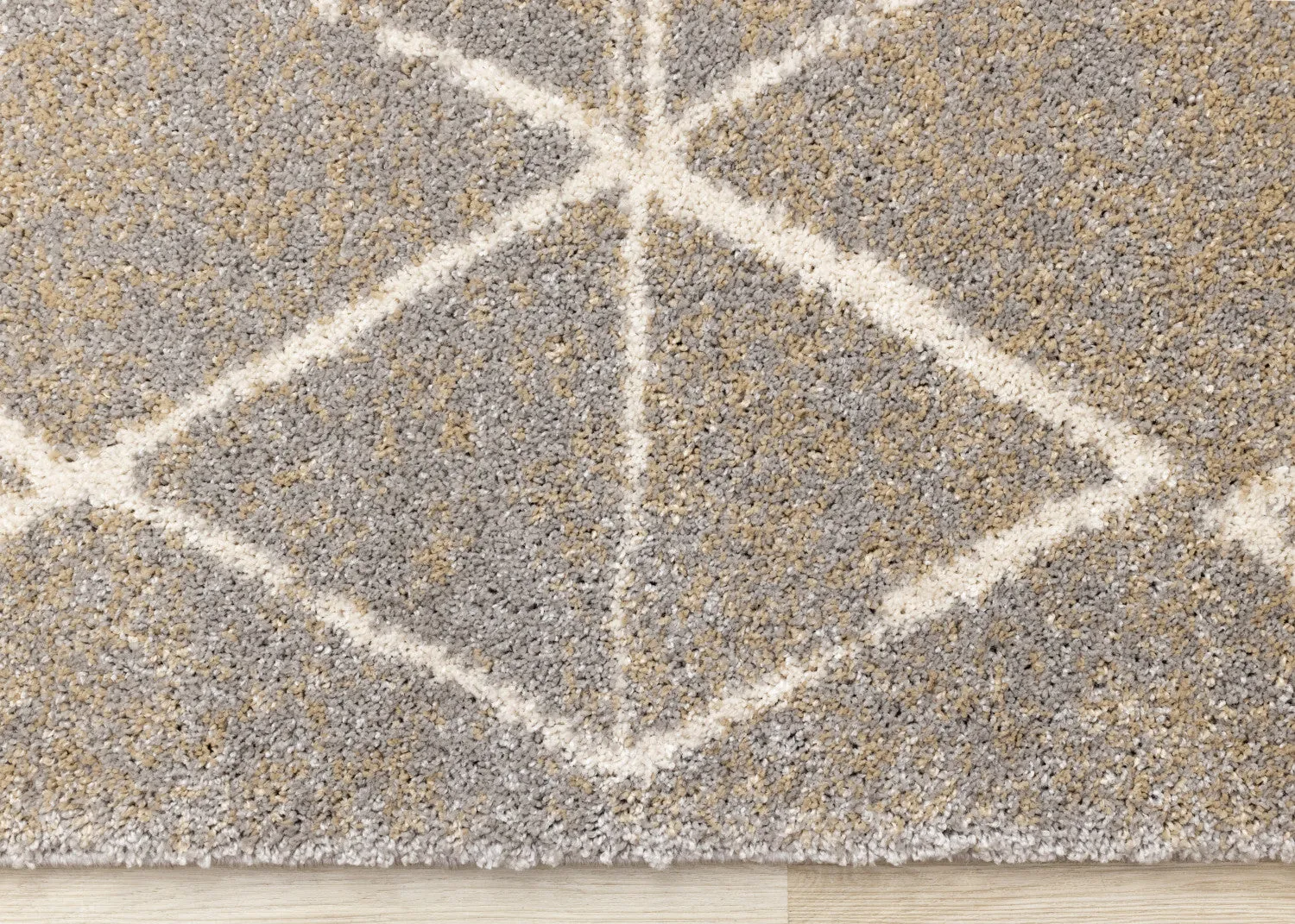 Halle Casual Contemporary Trellis Area Rug - Greige Cream - 5' X 8'