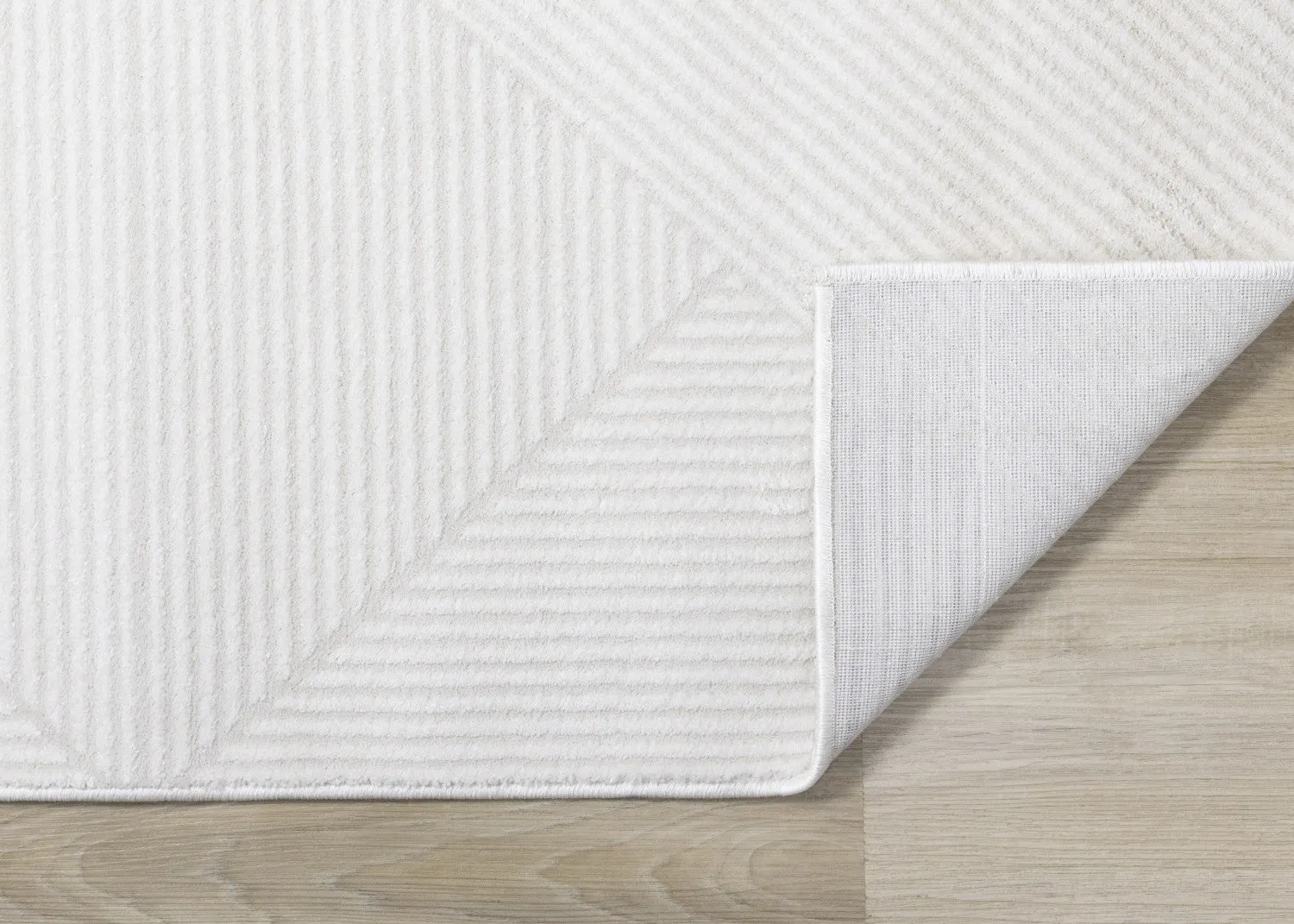 Hillary Neutral Diamonds Area Rug - Cream - 7' X 10'