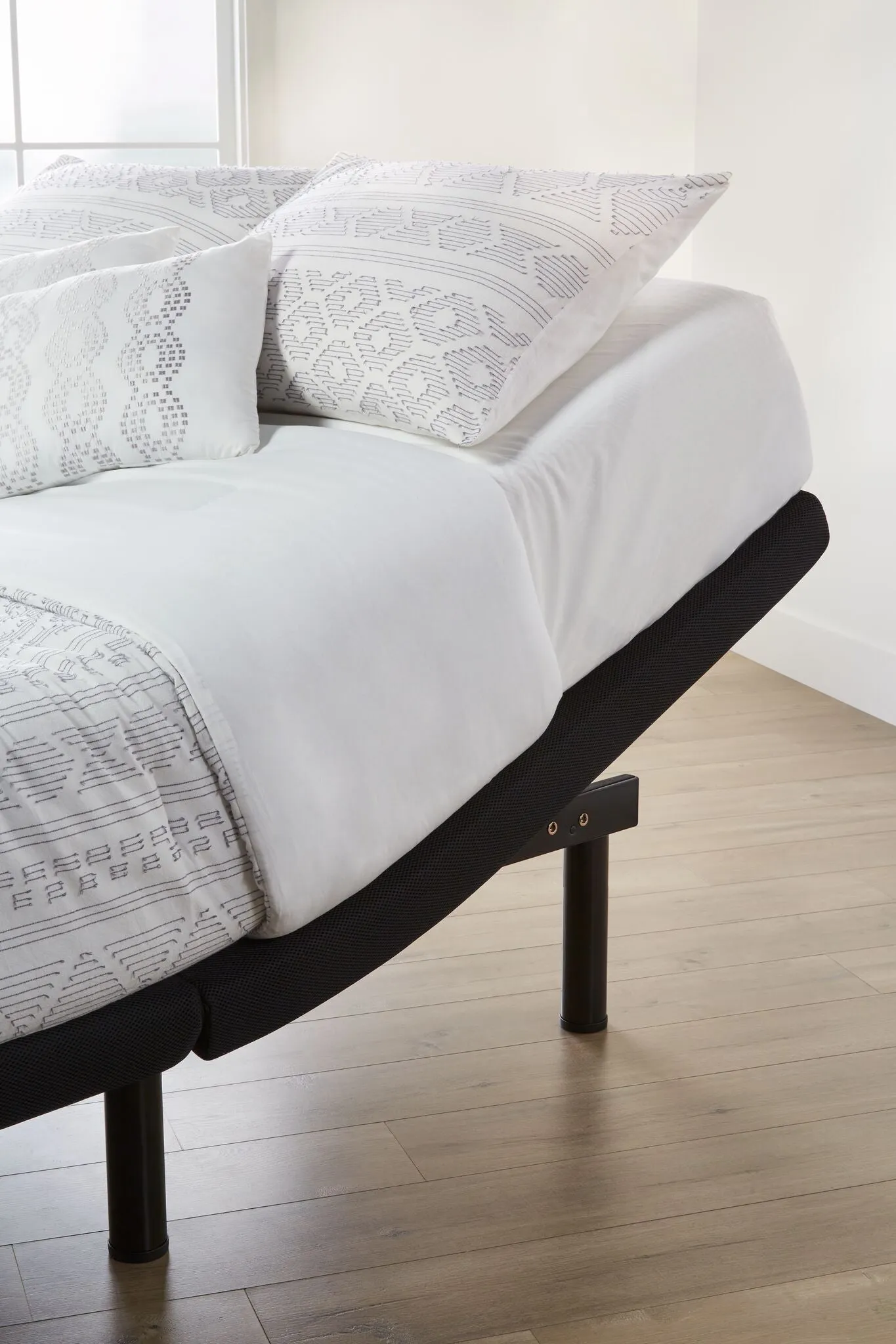 L2 Motion Pro Twin XL Adjustable Base